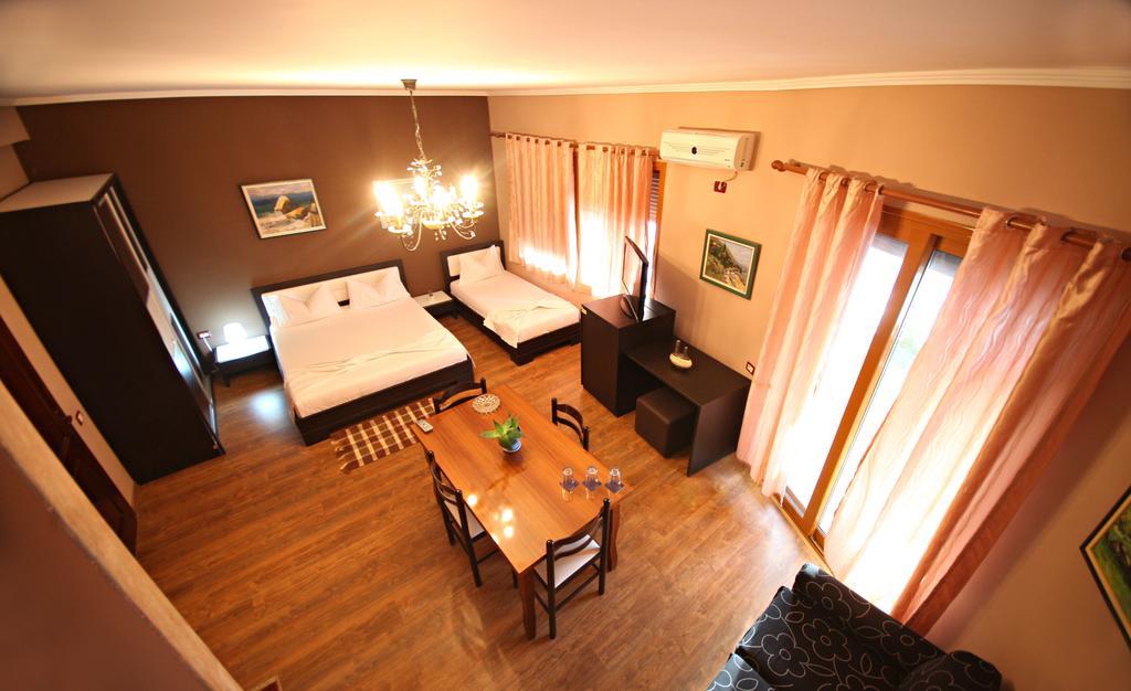 Hotel Bojko Vlorë Zimmer foto